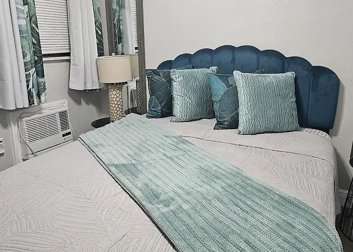 Big Tv Apartment 5 Miles From Hard Rock Casino